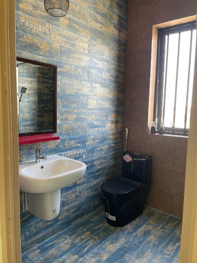 Bich Ngoan Hotel Tra Vinh Экстерьер фото