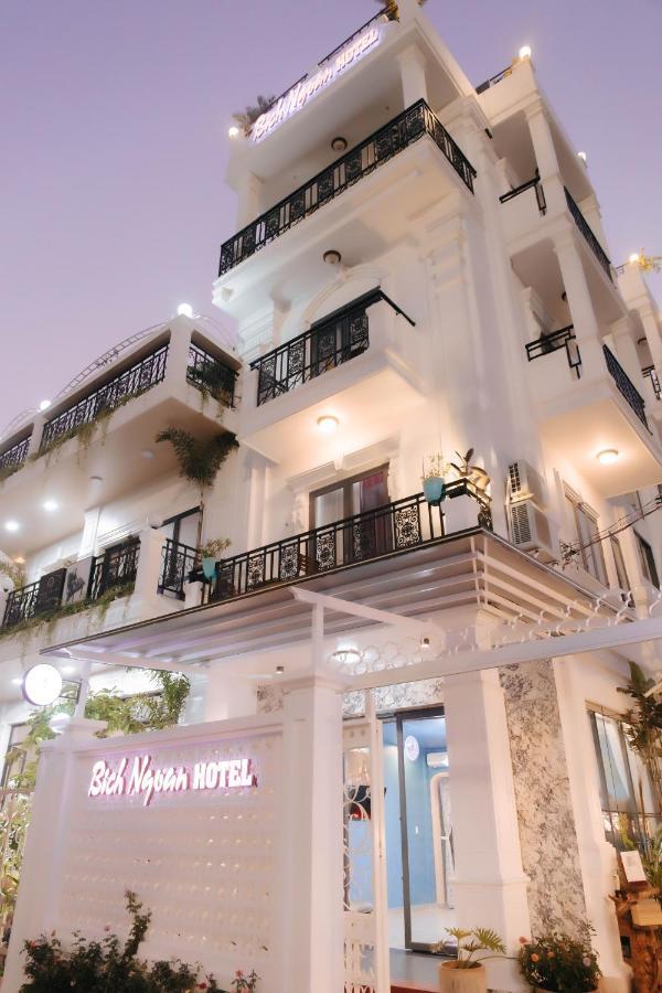 Bich Ngoan Hotel Tra Vinh Экстерьер фото