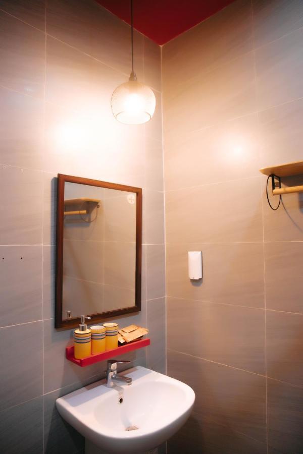 Bich Ngoan Hotel Tra Vinh Экстерьер фото